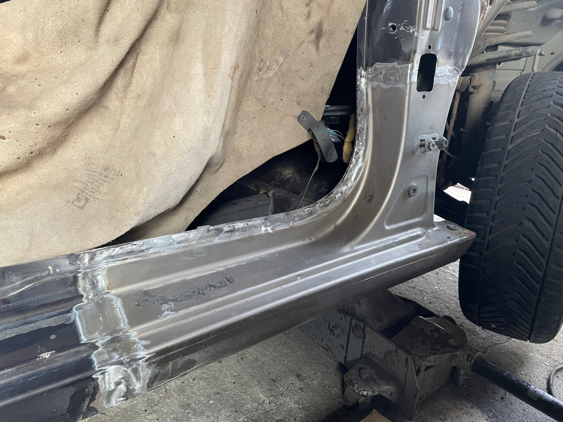 Výmena časti A-stĺpik